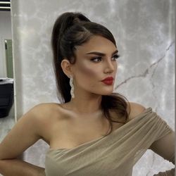 Ernest mua