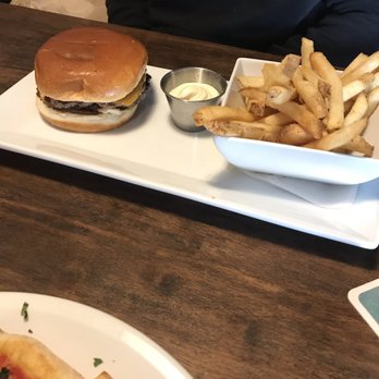 The Blind Pig - Gastropubs Near Me - Niagara Falls, Ontario The Blind Pig - Gastropubs Near Me - Niagara Falls, Ontario