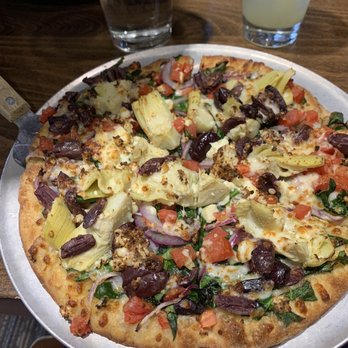 Pizza Lucé - Pizza Athena   VR , GFR - Pizza Near Me - Minneapolis, Minnesota
