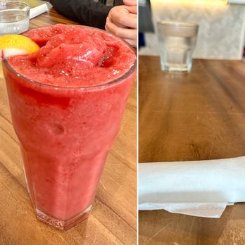 Fig & Ginger - Berry Girly Berries Smoothie and table setting - Breakfast & Brunch Near Me - Honolulu, Hawaii Fig & Ginger - Berry Girly Berries Smoothie and table setting - Breakfast & Brunch Near Me - Honolulu, Hawaii