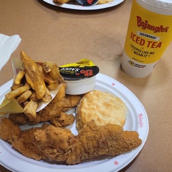 Bojangles - World famous Bo Sauce with my chicken platter meal & sweet tea - Southern Near Me - Moneta, Virginia Bojangles - World famous Bo Sauce with my chicken platter meal & sweet tea - Southern Near Me - Moneta, Virginia