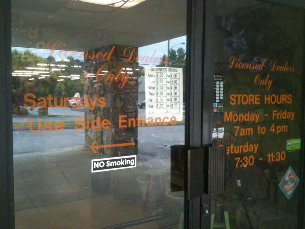 TENNESSEE WHOLESALE FLORIST Updated September 2024 2713 John Deere