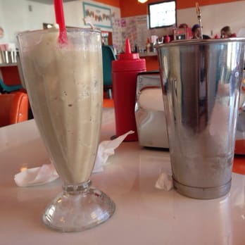 Shake Shake Shake - rootbeer swirly - Burgers Near Me - Tacoma, Washington Shake Shake Shake - rootbeer swirly - Burgers Near Me - Tacoma, Washington