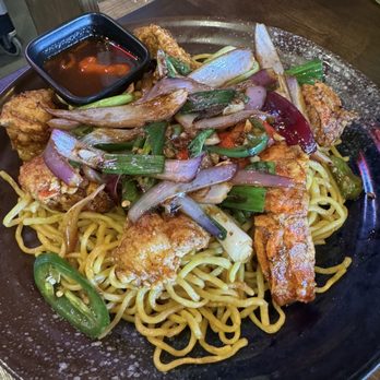 OMELI Kitchen - Lobster Garlic Noodles - Vietnamese Near Me - Fullerton, California OMELI Kitchen - Lobster Garlic Noodles - Vietnamese Near Me - Fullerton, California