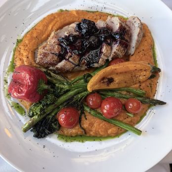Izba - Duck Breast over sweet potato puree - Modern European Near Me - Glendale, California Izba - Duck Breast over sweet potato puree - Modern European Near Me - Glendale, California