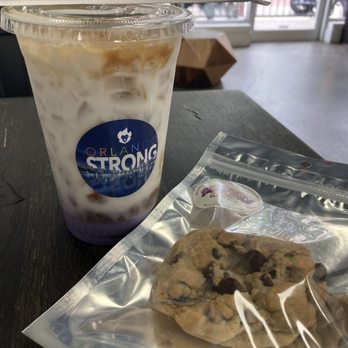 Qreate Coffee + Studio - Taro Iced Latte, Chocolate Chip Cookie - Coffee & Tea Near Me - Orlando, Florida