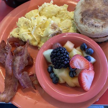 The Friendly Toast - The basic egg breakfast - Breakfast & Brunch Near Me - Bedford, New Hampshire The Friendly Toast - The basic egg breakfast - Breakfast & Brunch Near Me - Bedford, New Hampshire