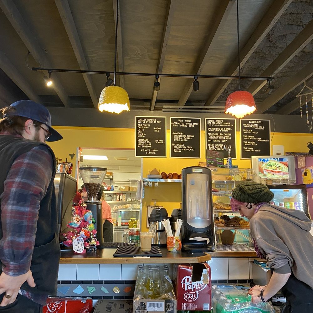 Waters Cafe - Sandwiches Near Me - Savannah, Georgia