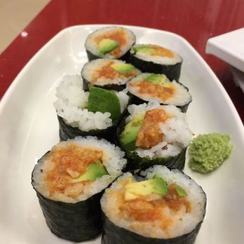 Sushi & BBbop - Salmon avocado roll - Sushi Bars Near Me - Toronto, Ontario