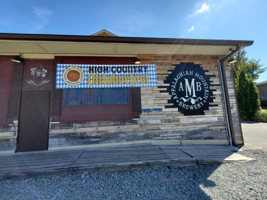 Appalachian Mountain Brewery by null