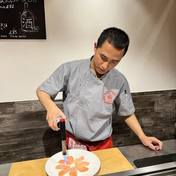 Sushi Atelier - Chef at work - Sushi Bars Near Me - London, XGL Sushi Atelier - Chef at work - Sushi Bars Near Me - London, XGL