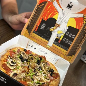 The Dough Joe - Supreme pizza - Pizza Near Me - Bandera, Texas The Dough Joe - Supreme pizza - Pizza Near Me - Bandera, Texas