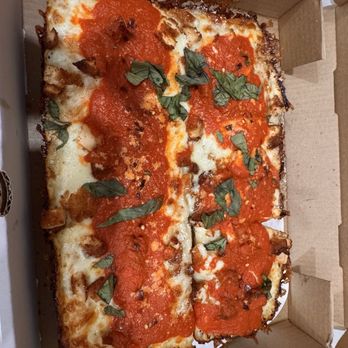 BRONX HOUSE PIZZA - Updated August 2025 - 281 Photos & 207 Reviews