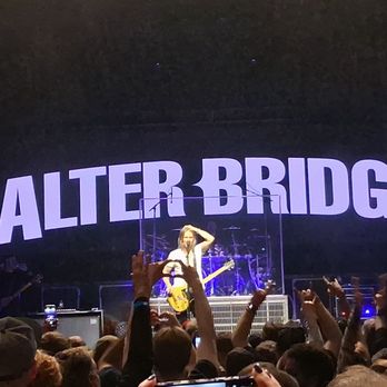 The Salt Shed - Myles Kennedy of Alter Bridge sings "Blackbird" on 5/6/26 - Music Venues Near Me - Chicago, Illinois