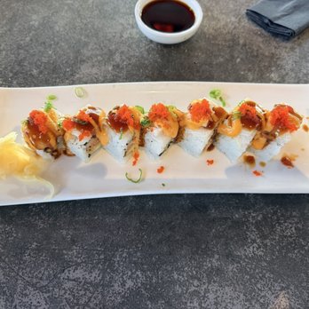CO - The Emperor Roll. Delicious - Asian Fusion Near Me - Charlotte, North Carolina