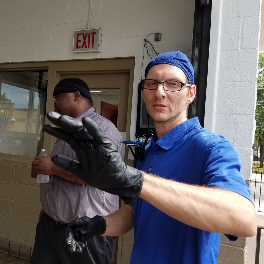 Jiffy Lube - manager refusing to to address our issue. - Auto Repair Near Me - Chicago, Illinois Jiffy Lube - manager refusing to to address our issue. - Auto Repair Near Me - Chicago, Illinois