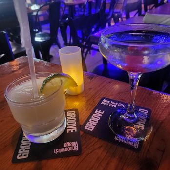 Groove - Margarita y Apple Martini - Lounges Near Me - New York, New York Groove - Margarita y Apple Martini - Lounges Near Me - New York, New York