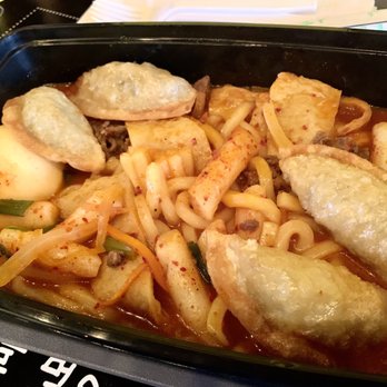 K-Bop STL - Tteok-bokki DLX Not the most attractive looking but so so delicious! - Food Trucks Near Me - St Louis, Missouri K-Bop STL - Tteok-bokki DLX Not the most attractive looking but so so delicious! - Food Trucks Near Me - St Louis, Missouri