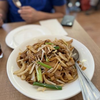 606 - Dry Dry Fry Beef Hor Fun - Hong Kong Style Cafe Near Me - San Francisco, California
