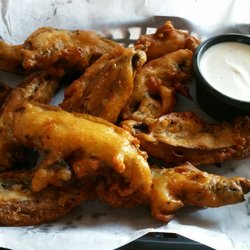 Riley's Roadhouse Bar & Grill