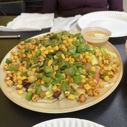 Bombay Curry Pizza - Hara bara paneer salad
