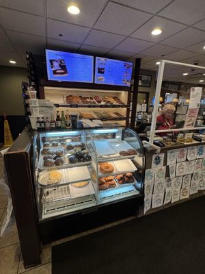 Huck Finn Restaurant by null