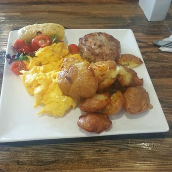 CRAFTkitchen - CK breakfast special with smashed potatoes, turkey sausagre, scrambled eggs, mini salad, and a mini lemon poppy seed muffin - New American Near Me - Henderson, Nevada CRAFTkitchen - CK breakfast special with smashed potatoes, turkey sausagre, scrambled eggs, mini salad, and a mini lemon poppy seed muffin - New American Near Me - Henderson, Nevada