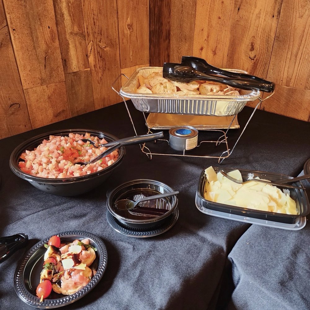 Everyone Eats Catering - Caterers Near Me - Manassas, Virginia Everyone Eats Catering - Caterers Near Me - Manassas, Virginia