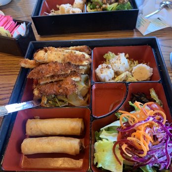 The Elephant Trail - Thai Near Me - Avon, Connecticut