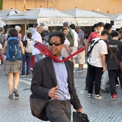 Piazza Navona - Entertainment in the middle of the Piazza