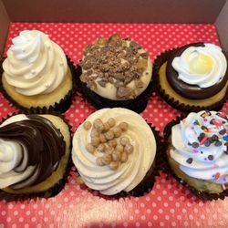 Smallcakes - Syosset - Wedding Cake, Peanut Butter Cup, Boston Cream, Almond Fudge, Churro, and Confetti Chip