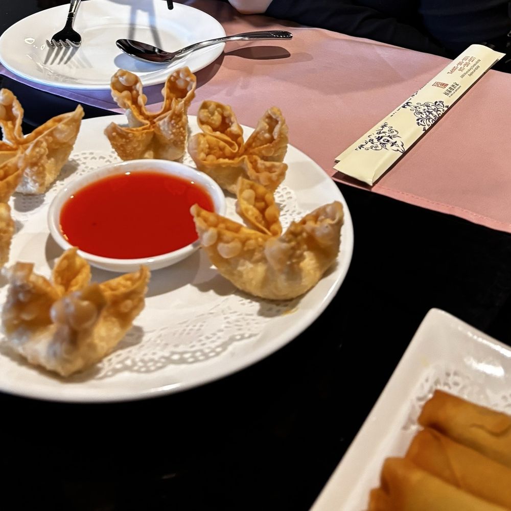 Fu Mon Lau - Crab Rangoon gotta have it - Cantonese Near Me - Centerville, Ohio
