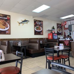 Louisiana Fish House - Inside
