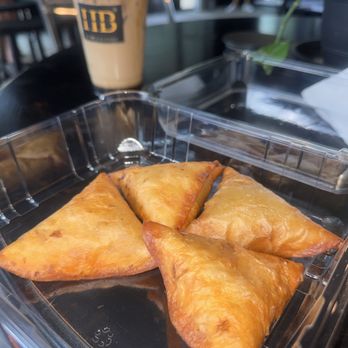 HustleBlendz - Samosas - Cafes Near Me - Fort Worth, Texas HustleBlendz - Samosas - Cafes Near Me - Fort Worth, Texas