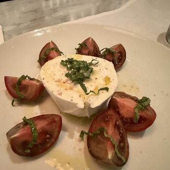 Cesare Ristorante - Buffalo burrata with tomato - Italian Near Me - Los Angeles, California