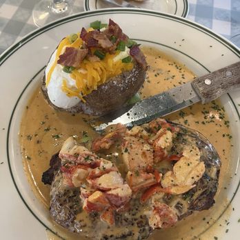 Lucile's Stateside Bistro - American Near Me - Fort Worth, Texas