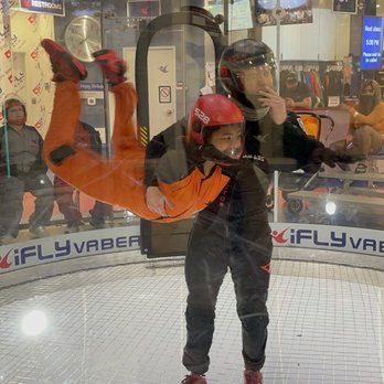 iFLY - Look mom.. I'm flying!!! - Skydiving Near Me - Virginia Beach, Virginia iFLY - Look mom.. I'm flying!!! - Skydiving Near Me - Virginia Beach, Virginia