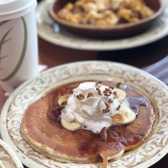 Another Broken Egg Cafe - Breakfast & Brunch Near Me - Pembroke Pines, Florida