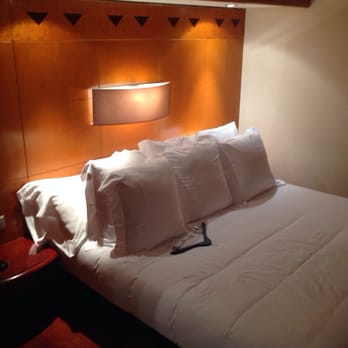 Claris - The bedroom - Hotels Near Me - Barcelona, B Claris - The bedroom - Hotels Near Me - Barcelona, B