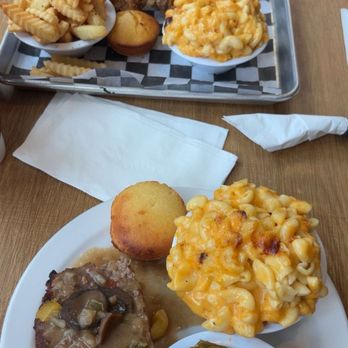 Soul Secrets - Meatloaf, Fried Chicken White Meat, Mac & Cheese, Green Beans, Cornbread, French Fries. - Southern Near Me - Cincinnati, Ohio Soul Secrets - Meatloaf, Fried Chicken White Meat, Mac & Cheese, Green Beans, Cornbread, French Fries. - Southern Near Me - Cincinnati, Ohio