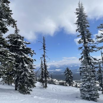 Big White Ski Resort - Ski Resorts Near Me - Kelowna, British Columbia Big White Ski Resort - Ski Resorts Near Me - Kelowna, British Columbia