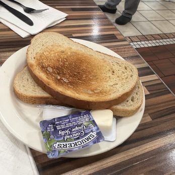 Andrews Nyc Diner - American Near Me - New York, New York
