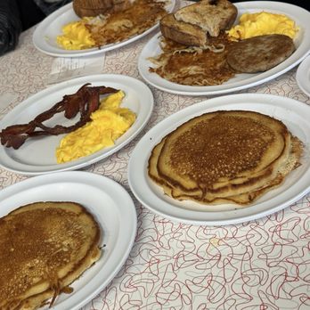 Spencer's Grill - Best pancakes! - Breakfast & Brunch Near Me - Kirkwood, Missouri Spencer's Grill - Best pancakes! - Breakfast & Brunch Near Me - Kirkwood, Missouri