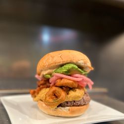 Galaxy Hut - the vegan jalapeño bomb burger