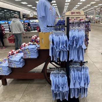 Buc-ee's - Products for sale - Gas Stations Near Me - Calhoun, Georgia