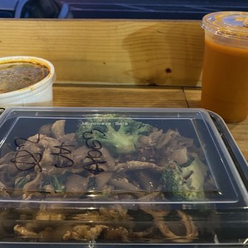 Bahn Thai - Tom Yum, Pad See Ew and Thai Tea - Thai Near Me - San Diego, California Bahn Thai - Tom Yum, Pad See Ew and Thai Tea - Thai Near Me - San Diego, California