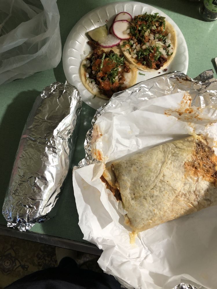 La Esquisita Tacos