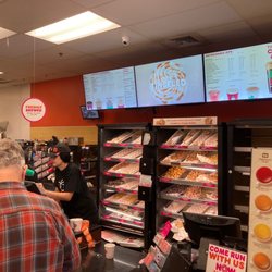 Dunkin' - Slow motion