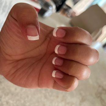 Chic Nails - Nail Salons Near Me - Hilo, Hawaii