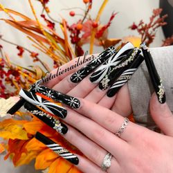 Natalie Nail Bar - @Natalienailsbar